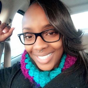 Meet your Posher, Jenea